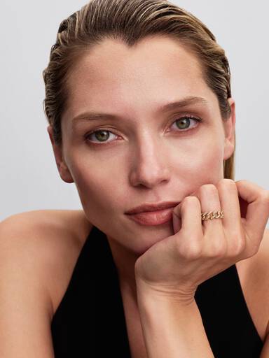Anillo de Cadena Cubana en Pavé
