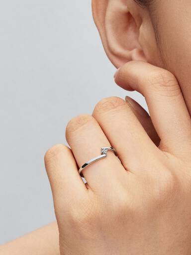 Anillo Solitario Abierto
