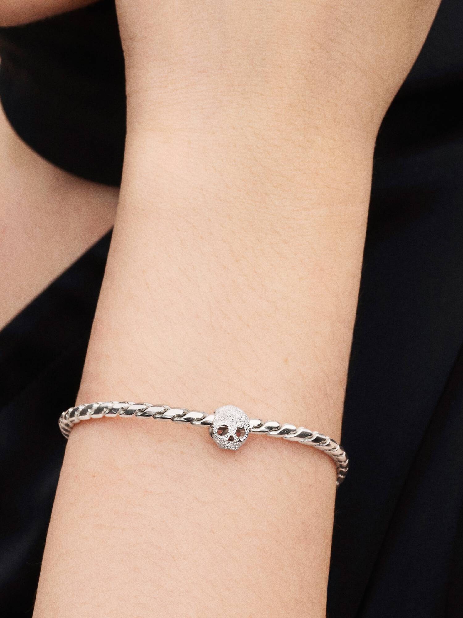 Charm Mini Calavera Textura