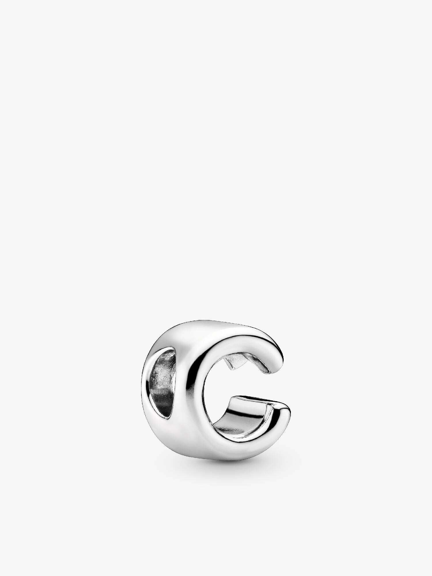 Charm en plata de ley Letra C