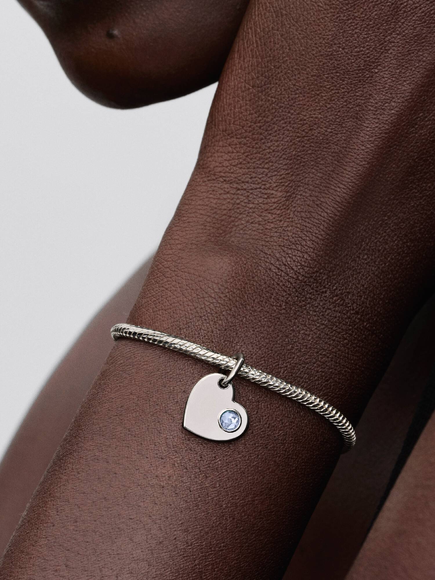 Charm Colgante Grabable Gema Azul Agua