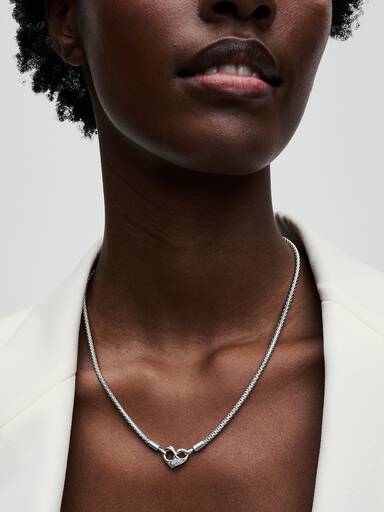 Collar de Cadena de Tachuelas
