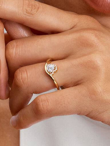 Anillo Corazón Ondulado