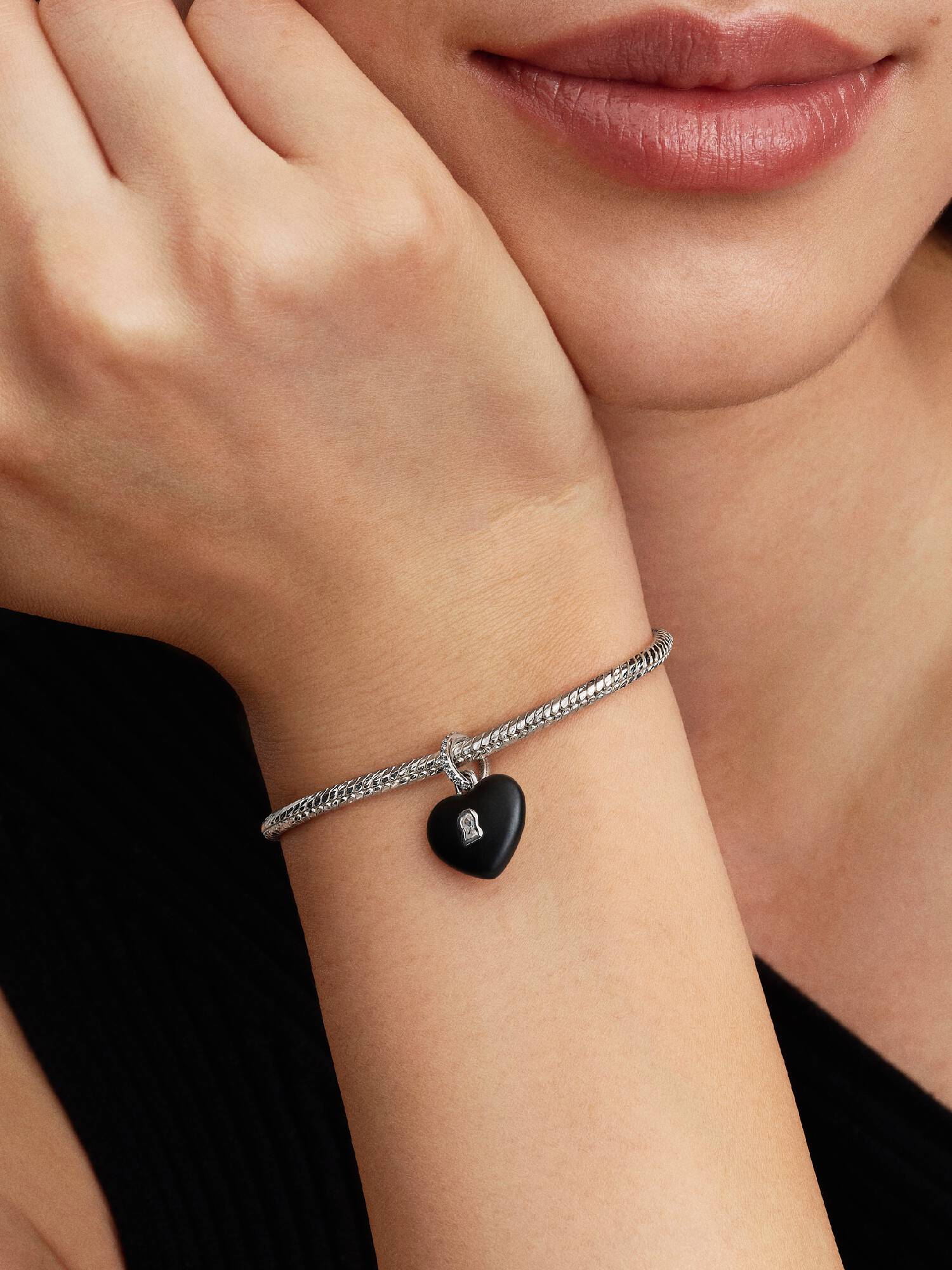 Charm Colgante Candado Corazón Cerámica Negro Mate