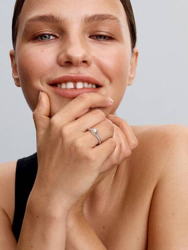 Anillo Perla Cultivada de Agua Dulce Tratada Concha Princesa Ariel de Disney