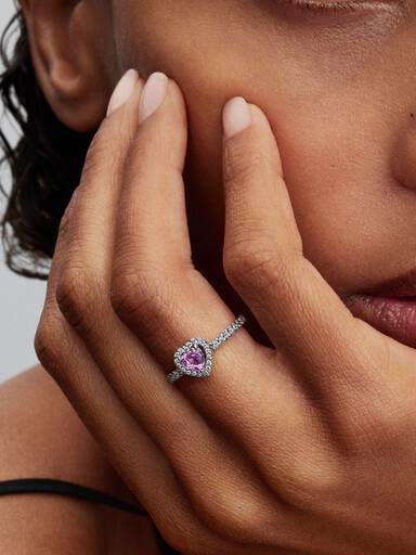 Anillo Corazón Elevado Lila