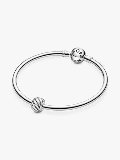 Charm de Clip Plumas Pulidas