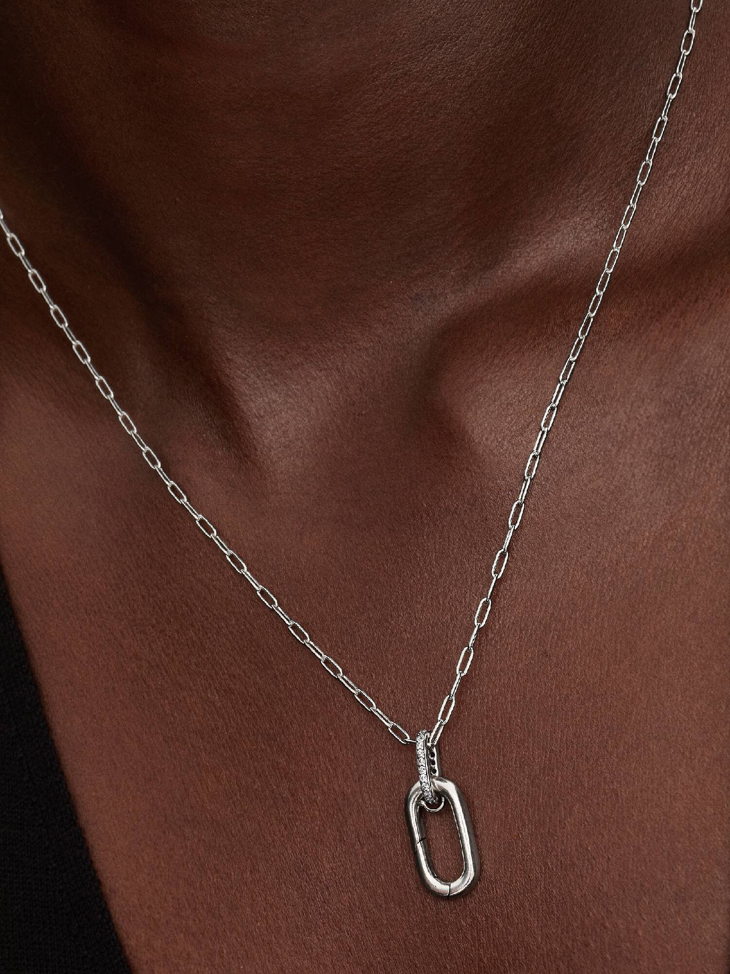 Collar Pandora ME Link Grande que se abre