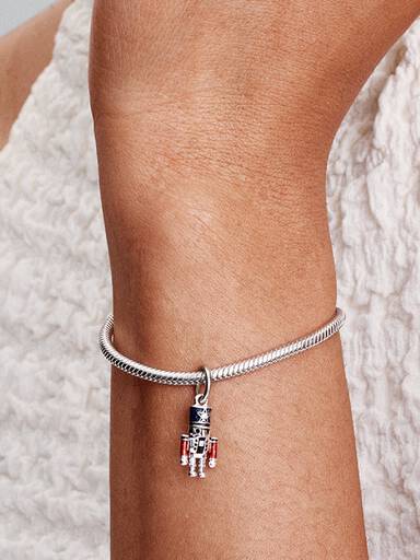 Charm Colgante Cascanueces