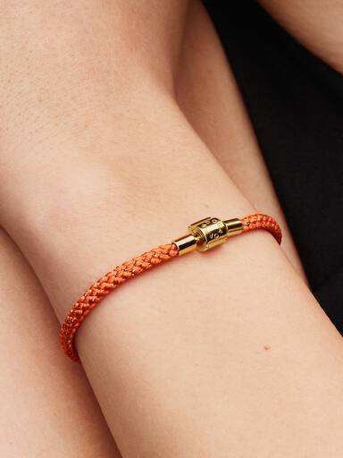 Pulsera Cordón Naranja Brillante