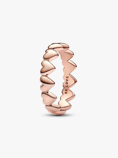 Anillo Fila de Corazones