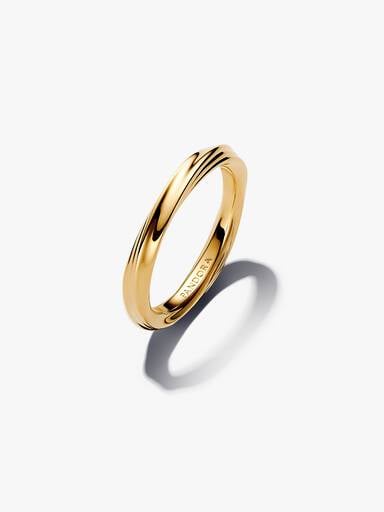Anillo Entrelazado