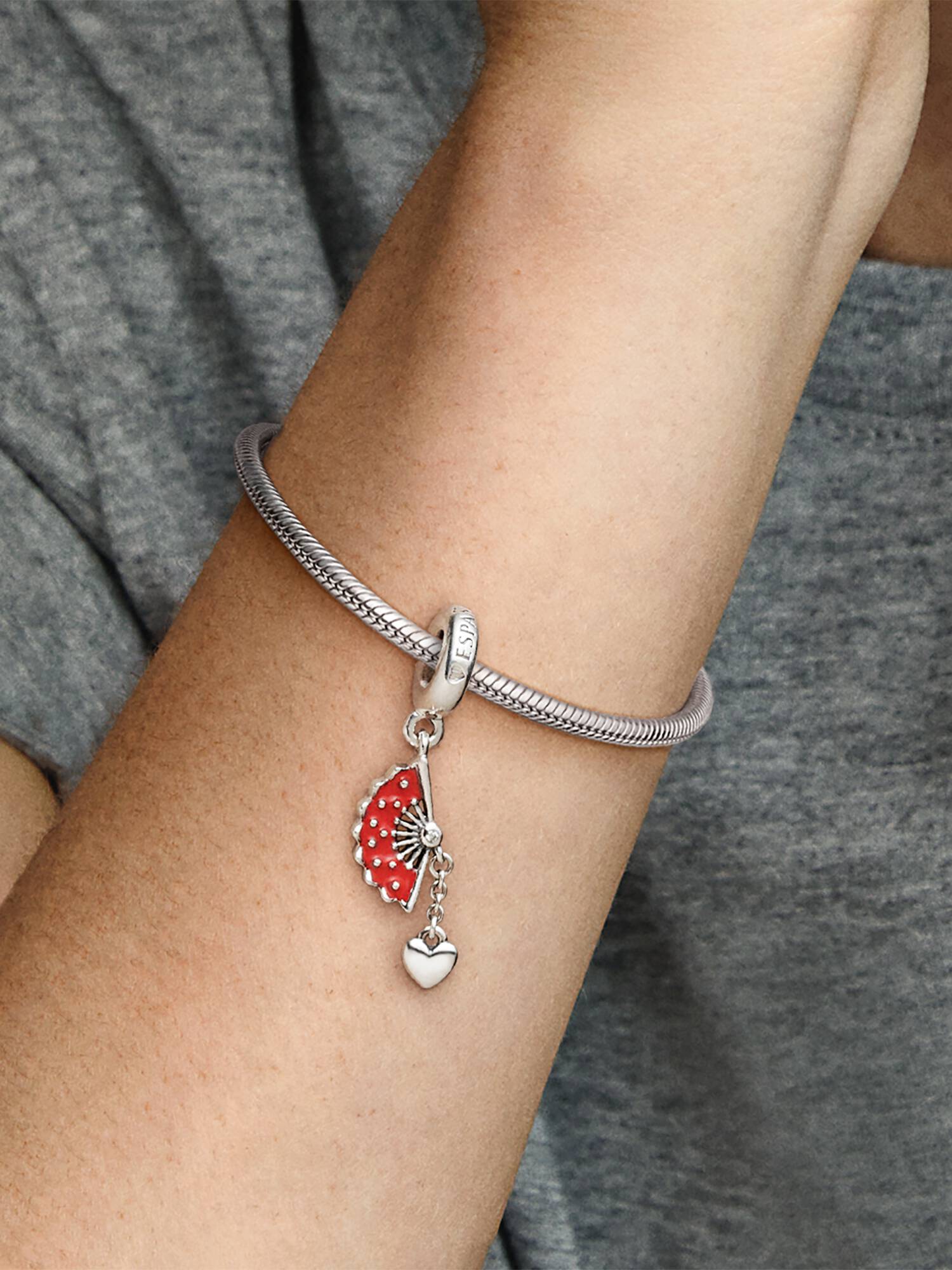 Charm colgante en plata de ley Abanico español