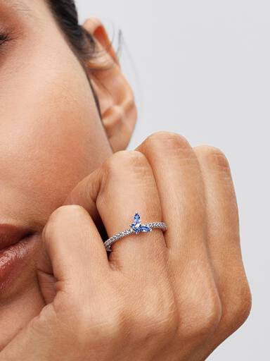 Anillo Mariposa Azul Brillante