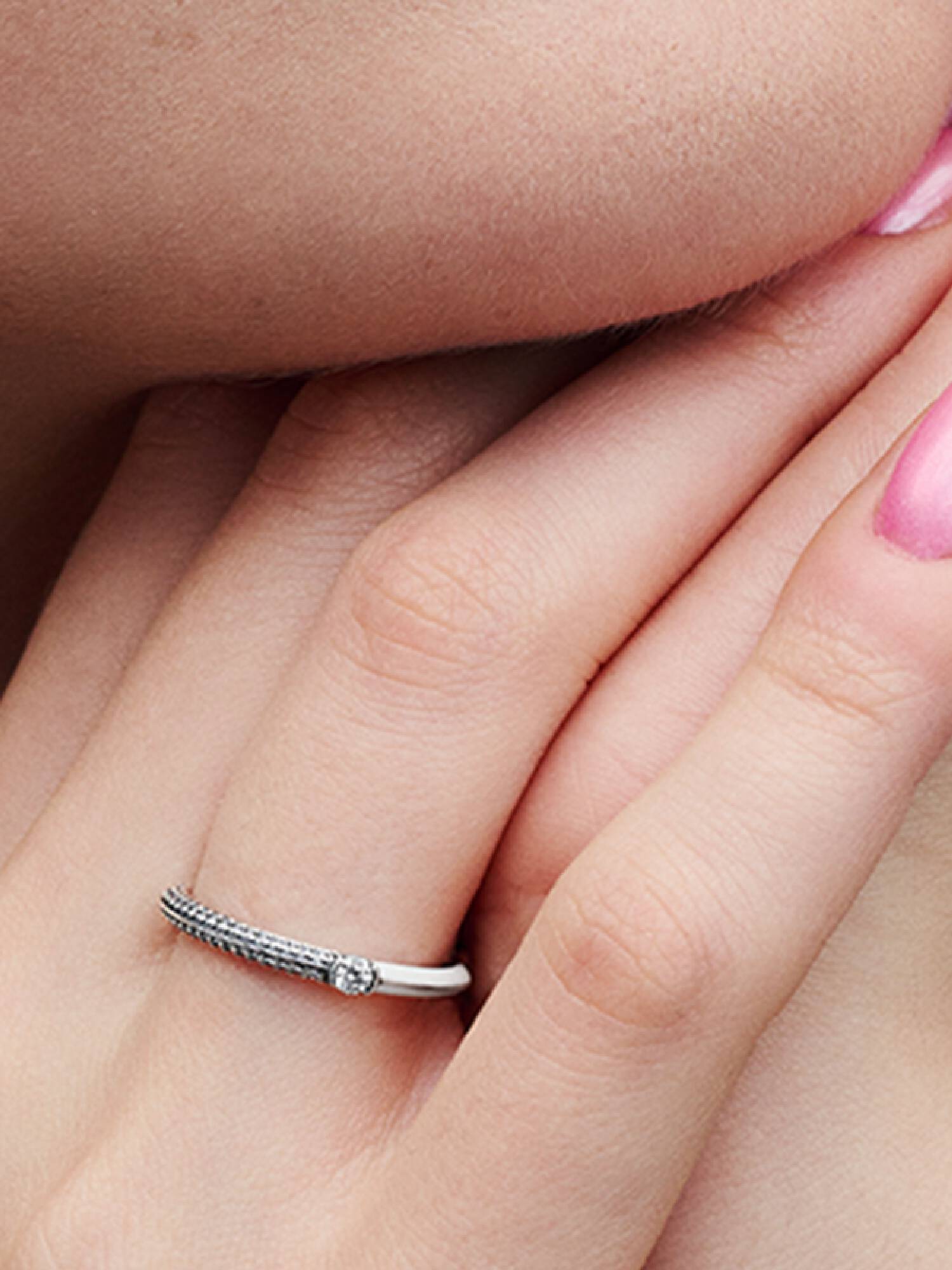 Anillo Dual Blanco y Pavé