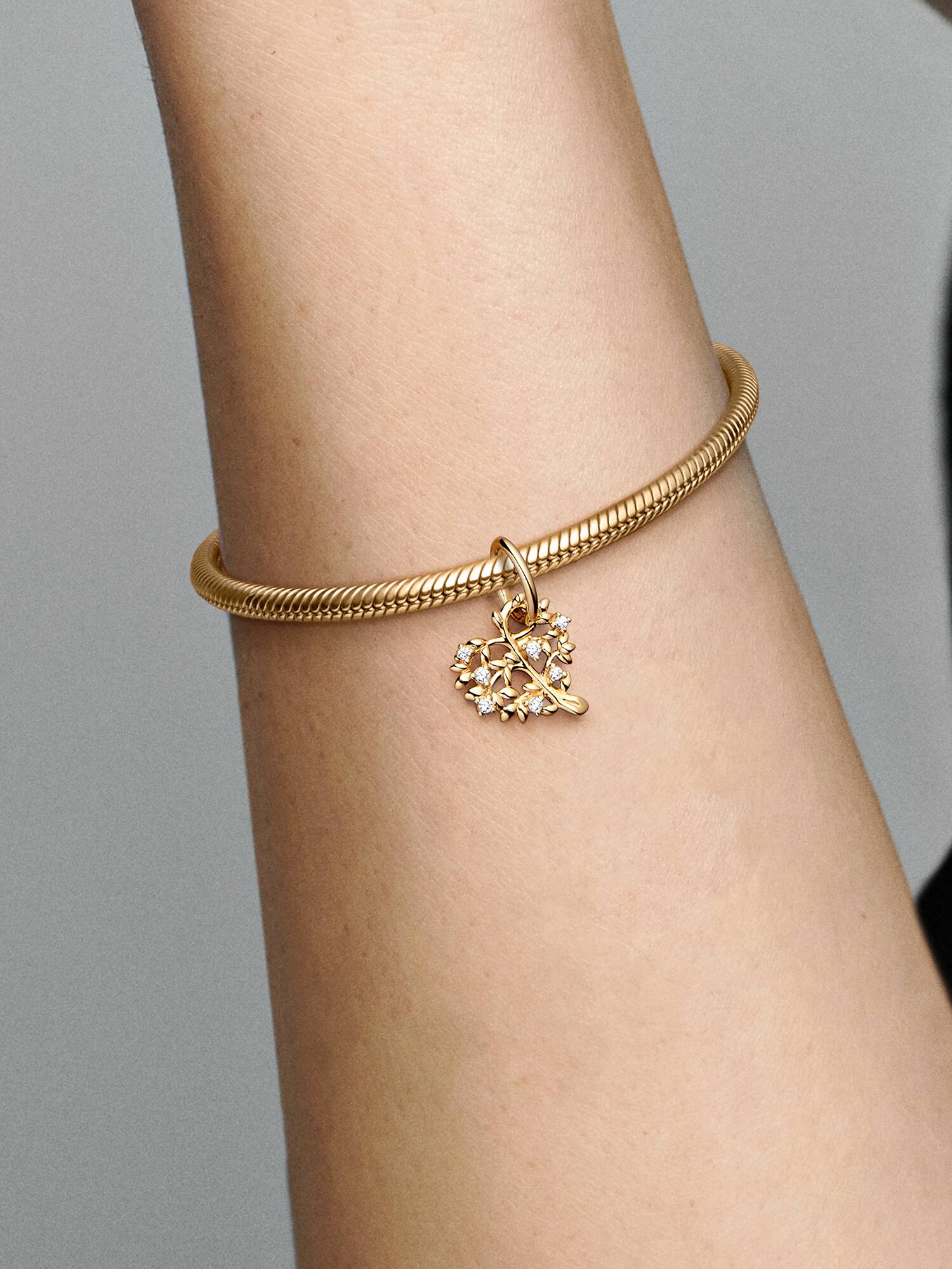 Charm Colgante Árbol de la familia con forma de corazón