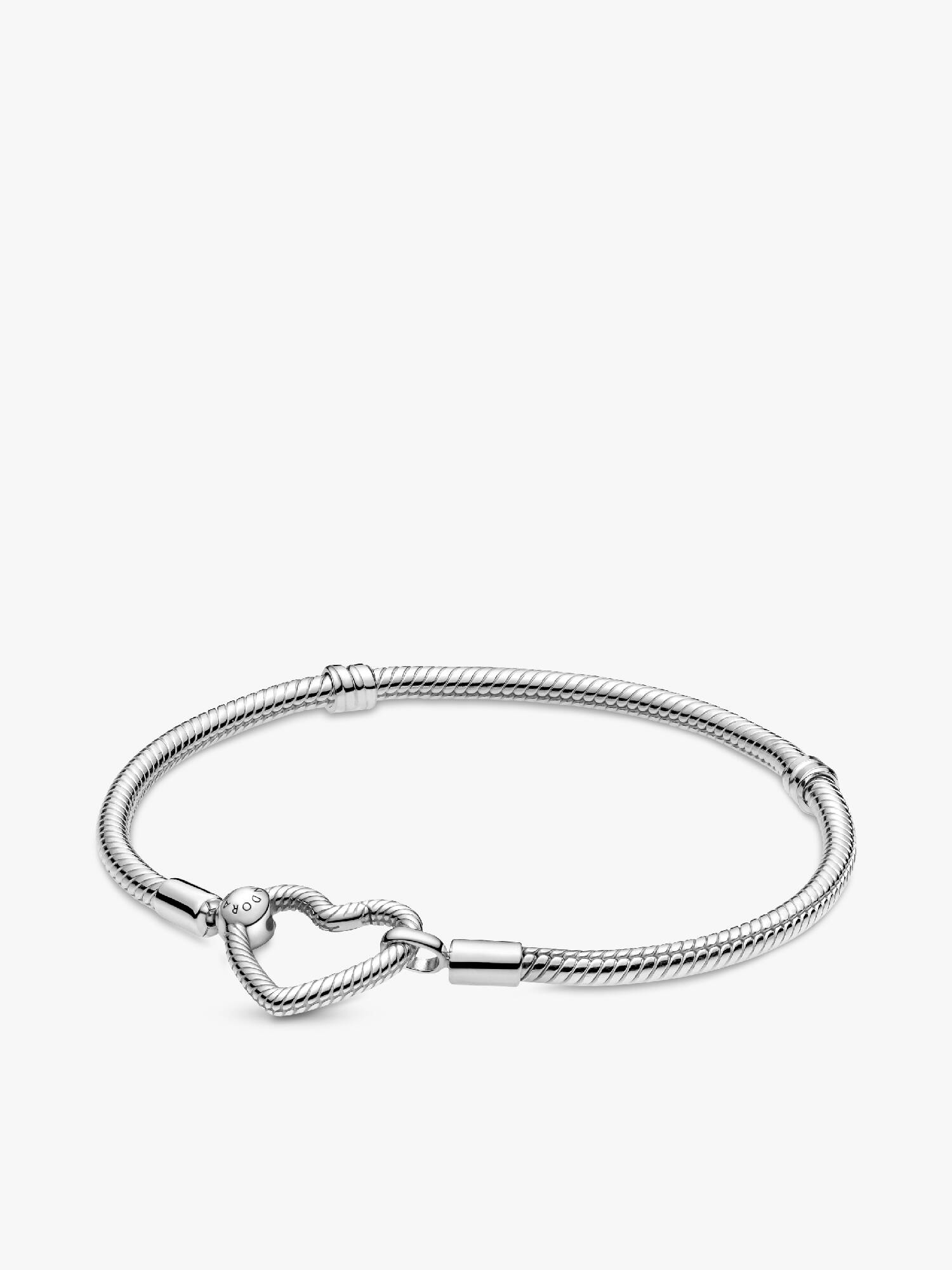 Pulsera Cadena de Serpiente con Cierre de Corazón