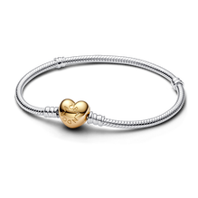 Pulsera Diseño Cadena de Serpiente Broche Corazón en Pavé de Pandora Moments