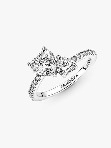 Anillo con un recubrimiento de oro de 14k Corazón Doble Brillante