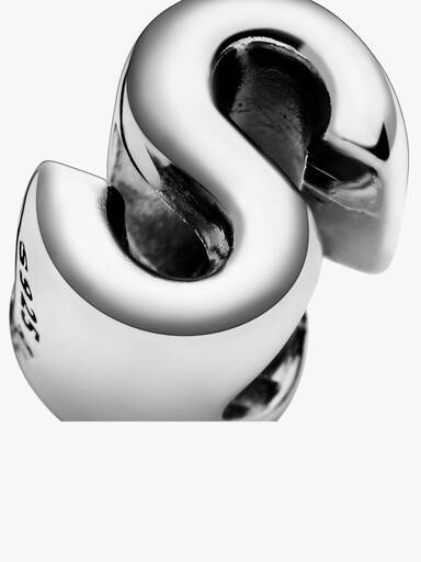 Charm en plata de ley Letra S