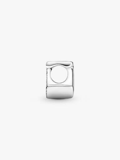 Charm en plata de ley Letra J