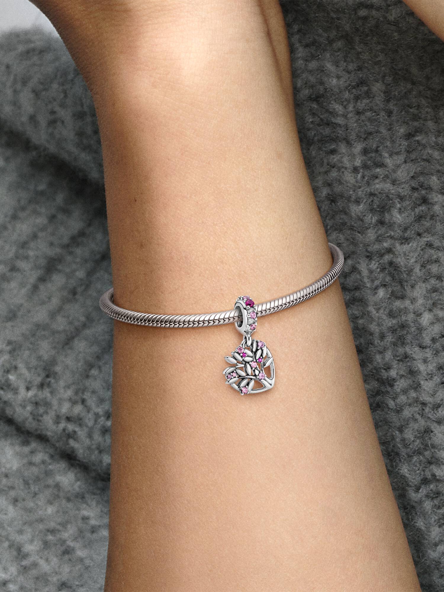 Charm Colgante Árbol Genealógico de Corazón Rosa