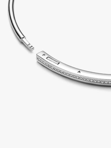Pulsera Rígida Pandora Signature I-D Pavé