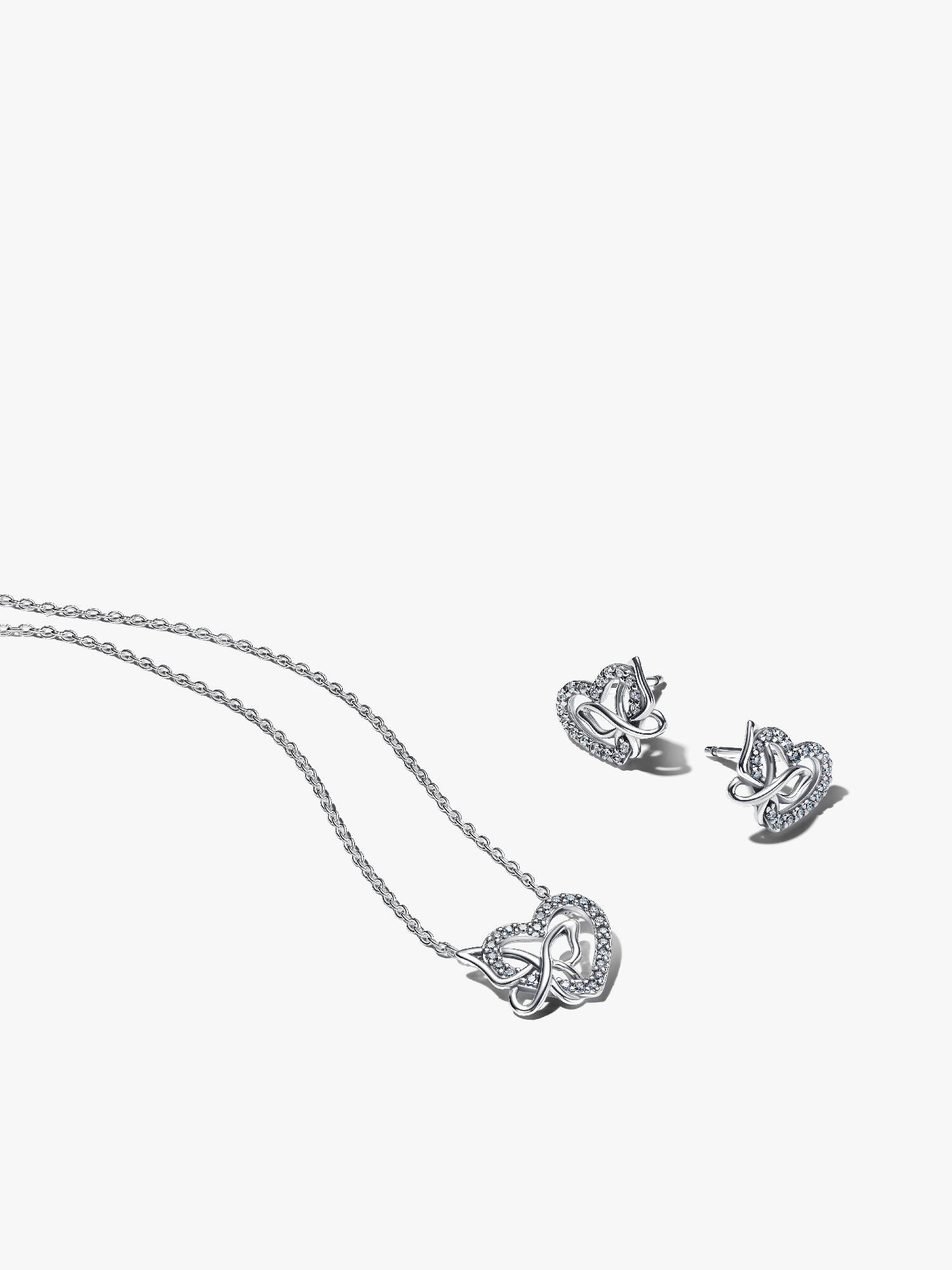 Conjunto de Regalo Corazón y Mariposa Entrelazados de Pandora Moments