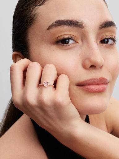 Anillo Corazón Brillante Elevado