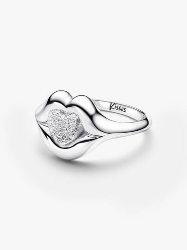 Anillo Labios de Amor de Pat McGrath