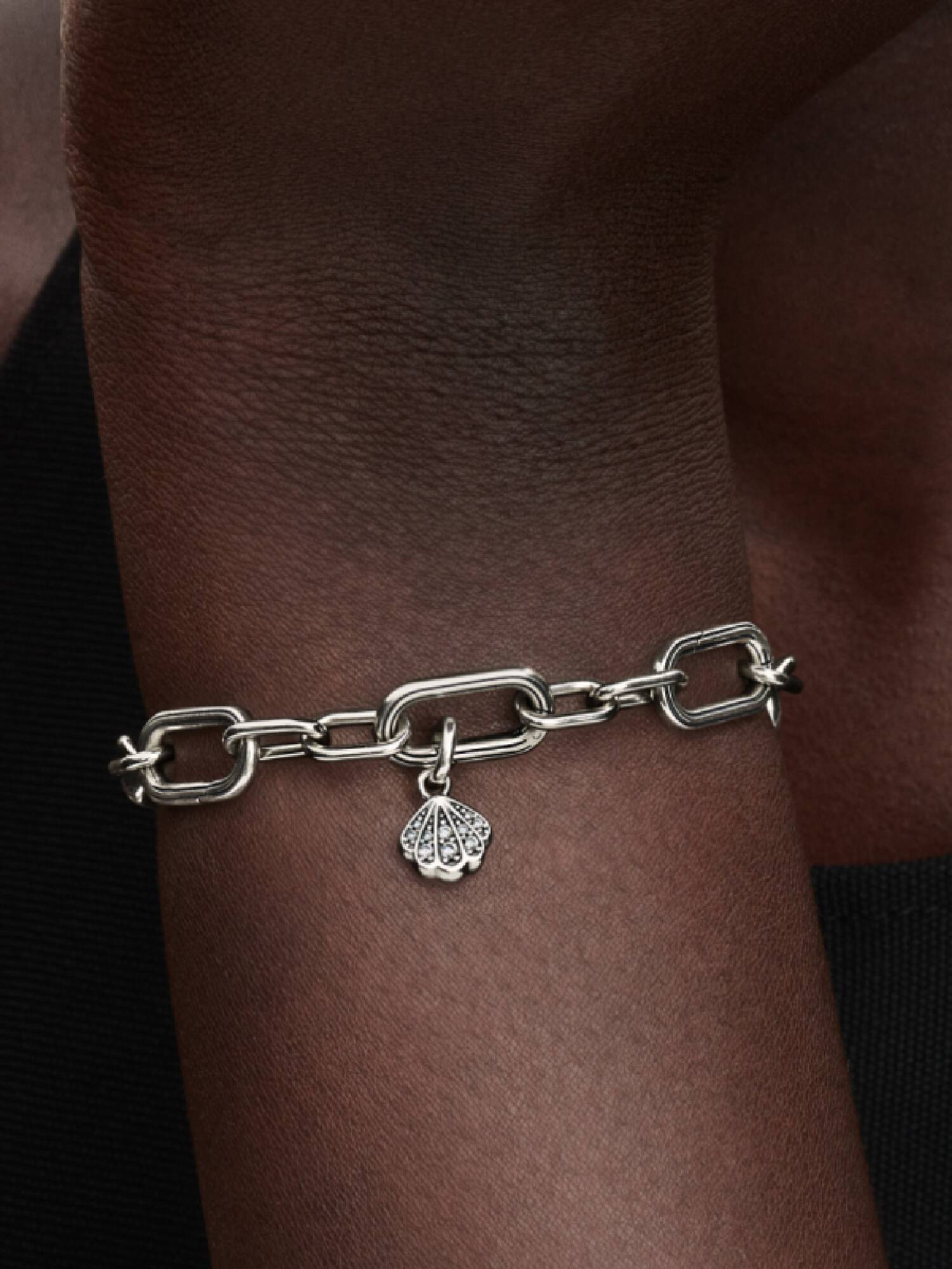 Charm MIni Colgante Concha Brillante