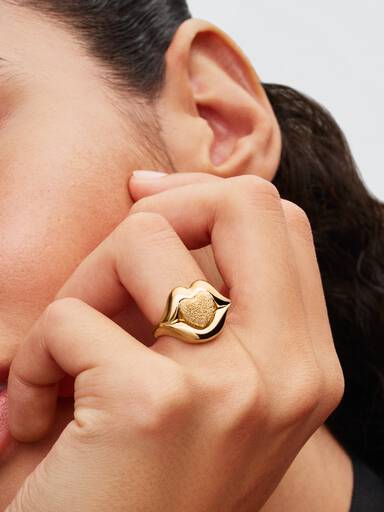 Anillo Labios de Amor de Pat McGrath