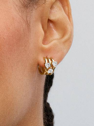 Pendientes de Aro Triple Corazón