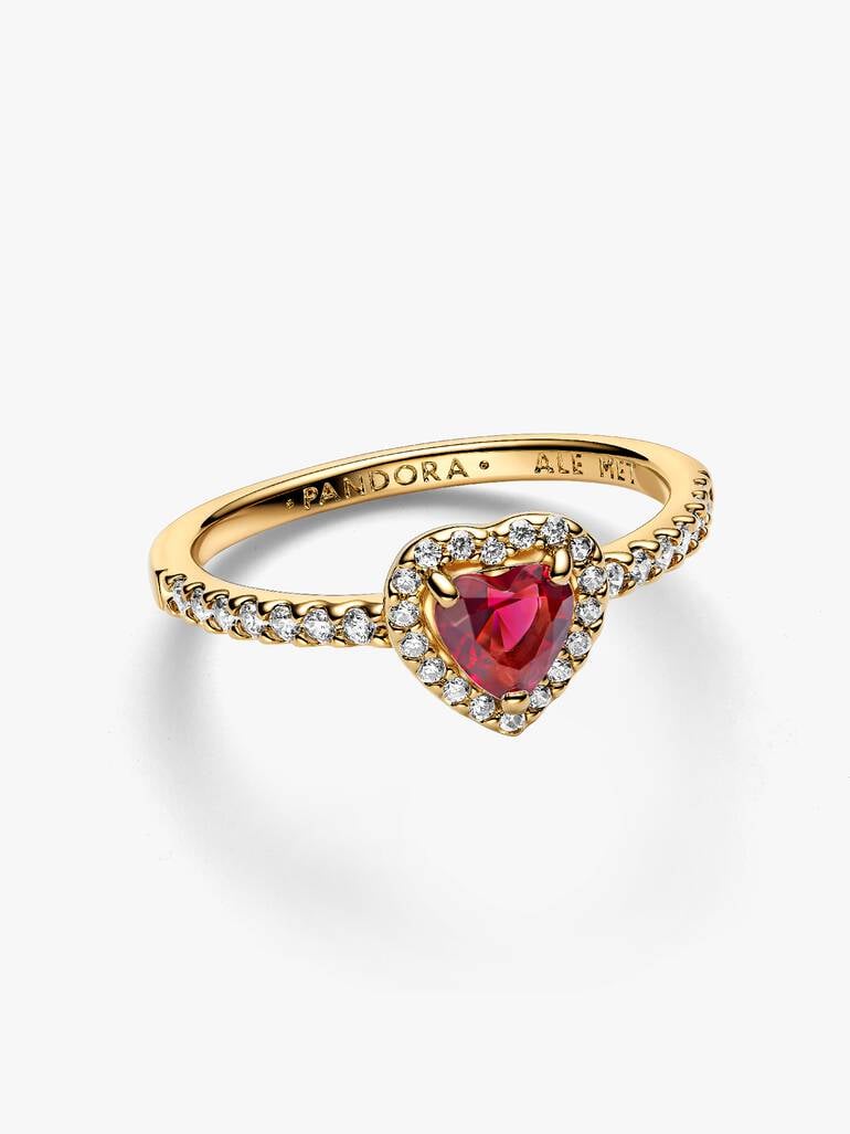 Anillo Corazón en Relieve