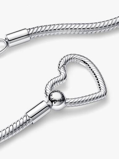 Collar de Cadena de Serpiente con Cierre de Corazón