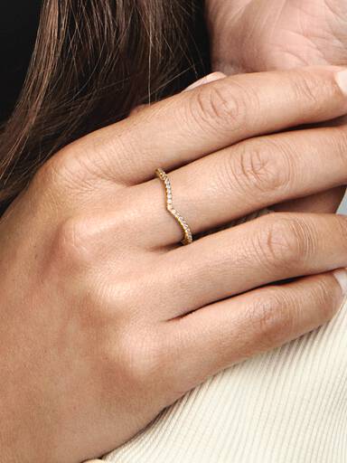 Anillo Deseo Clásico Resplandeciente