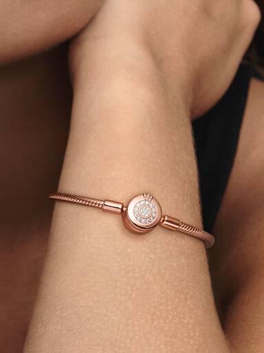 Pulsera de Cadena de Serpiente O coronada Brillante