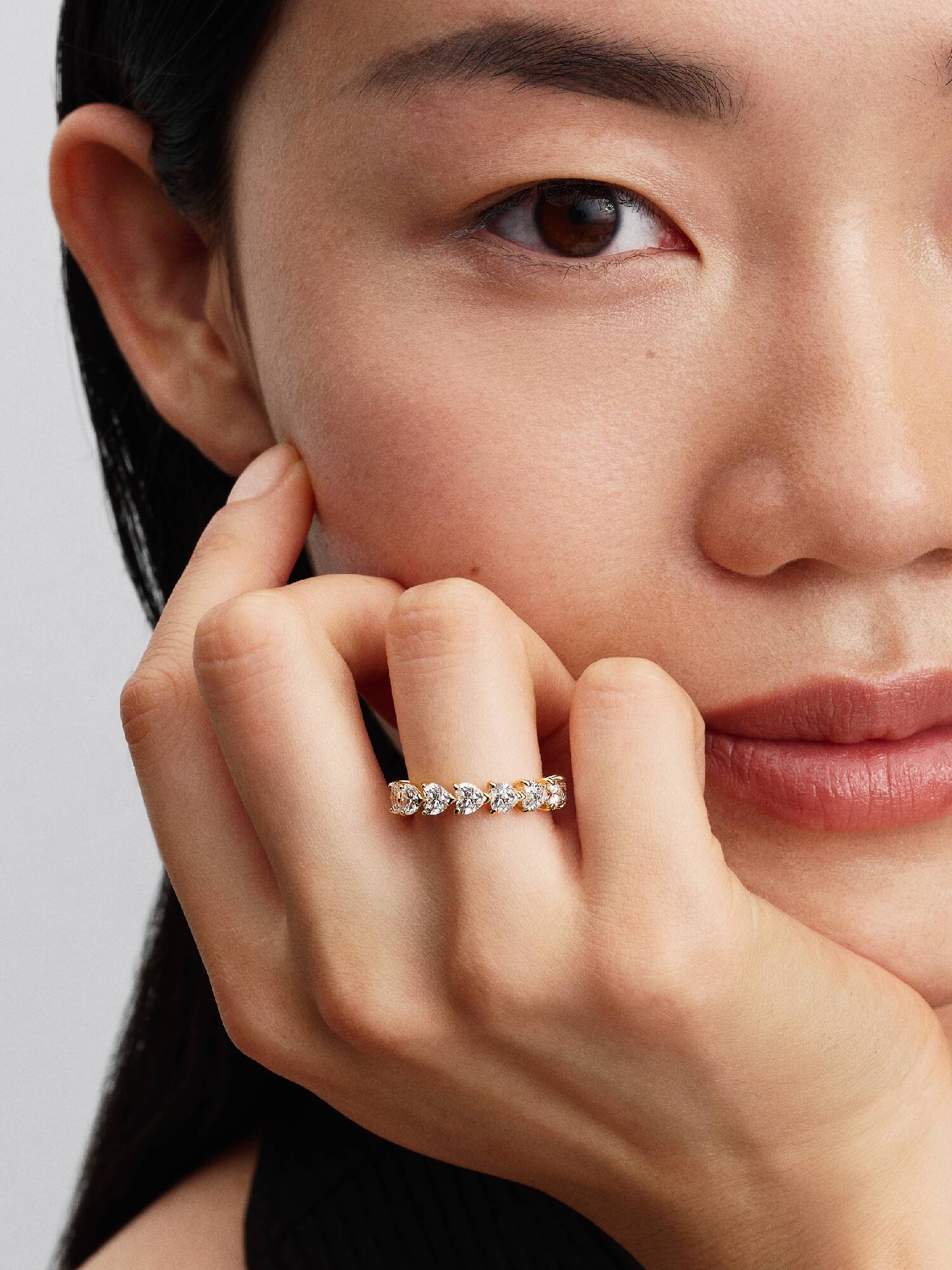 Anillo  Corazones Transparentes