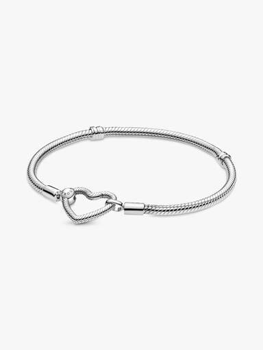 Pulsera Cadena de Serpiente con Cierre de Corazón