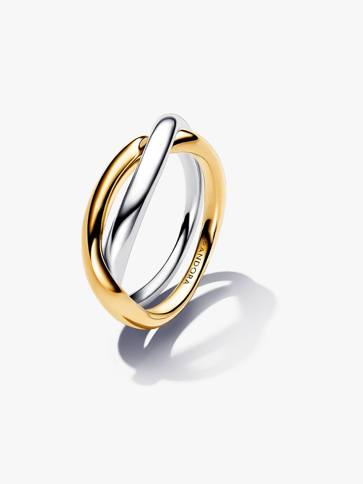 Anillo Bandas Entrelazadas en Dos Tonos