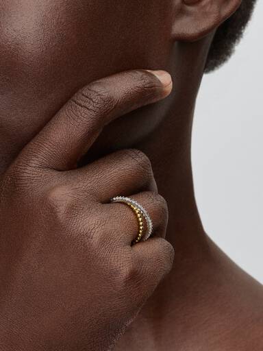 Anillo Banda Doble Cruzada Cuentas y Pavé