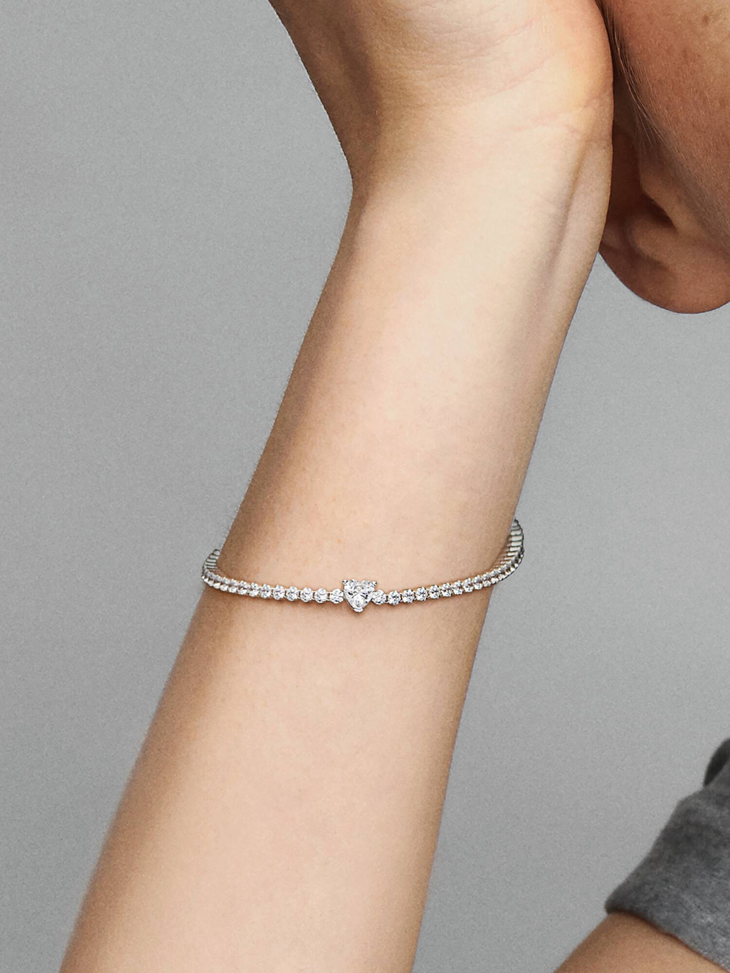 Pulsera de Tenis Corazón Brillante