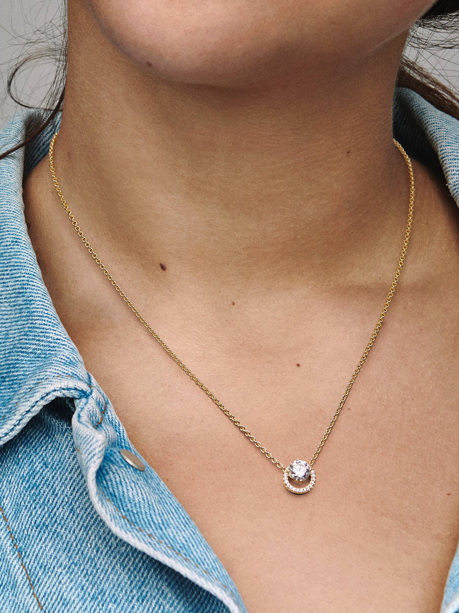 Collar Colgante Halo Redondo Brillante