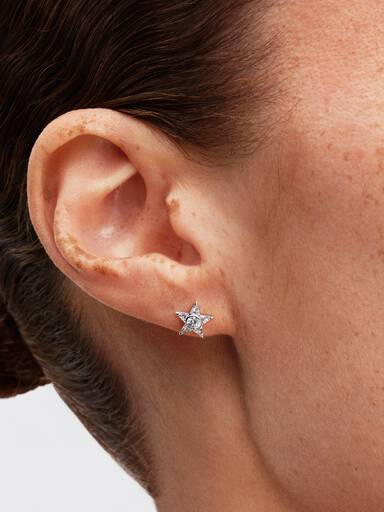 Pendientes de Botón Estrella Brillante