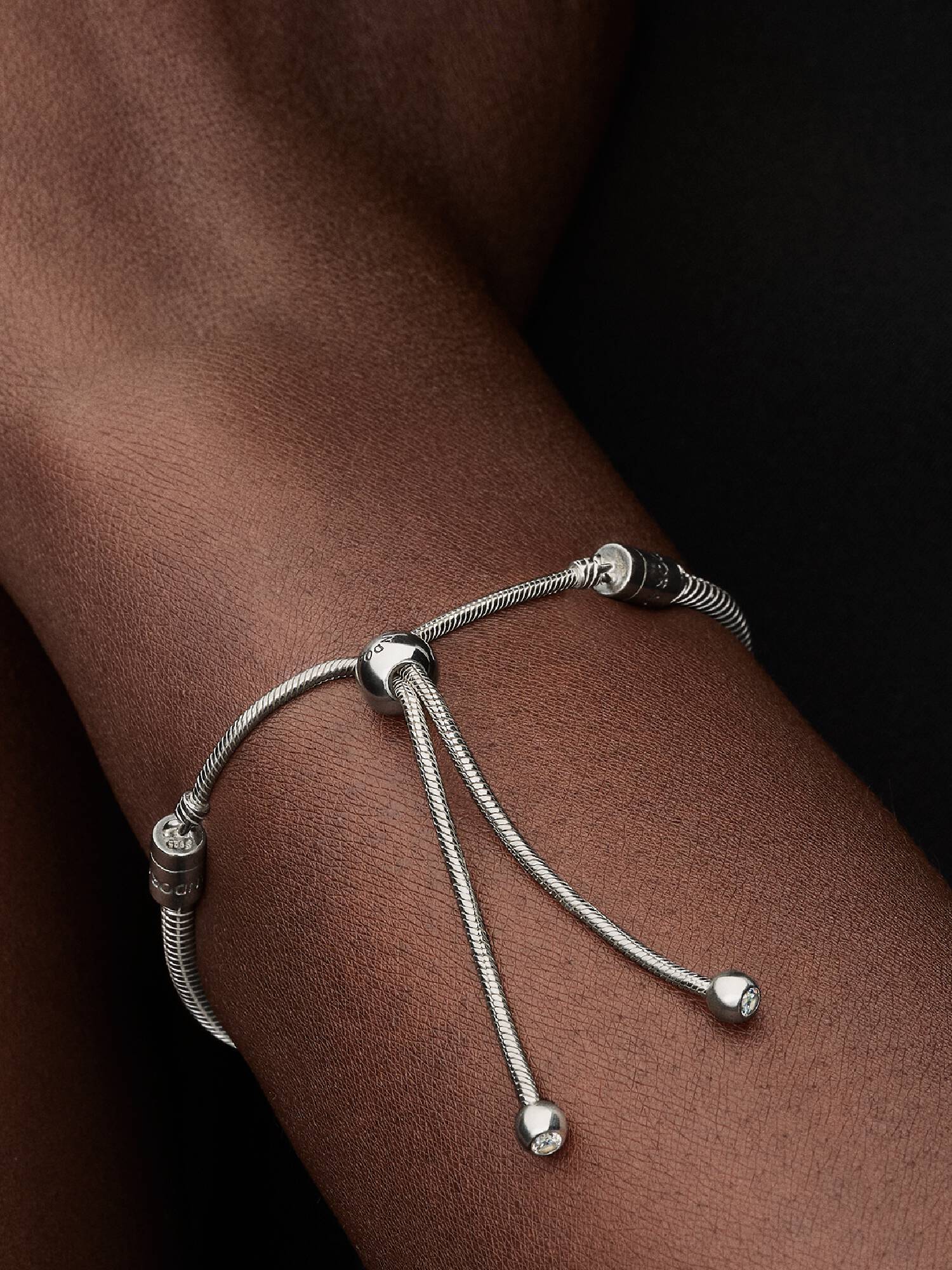 Pulsera de Cadena de Serpiente con Cierre Deslizante