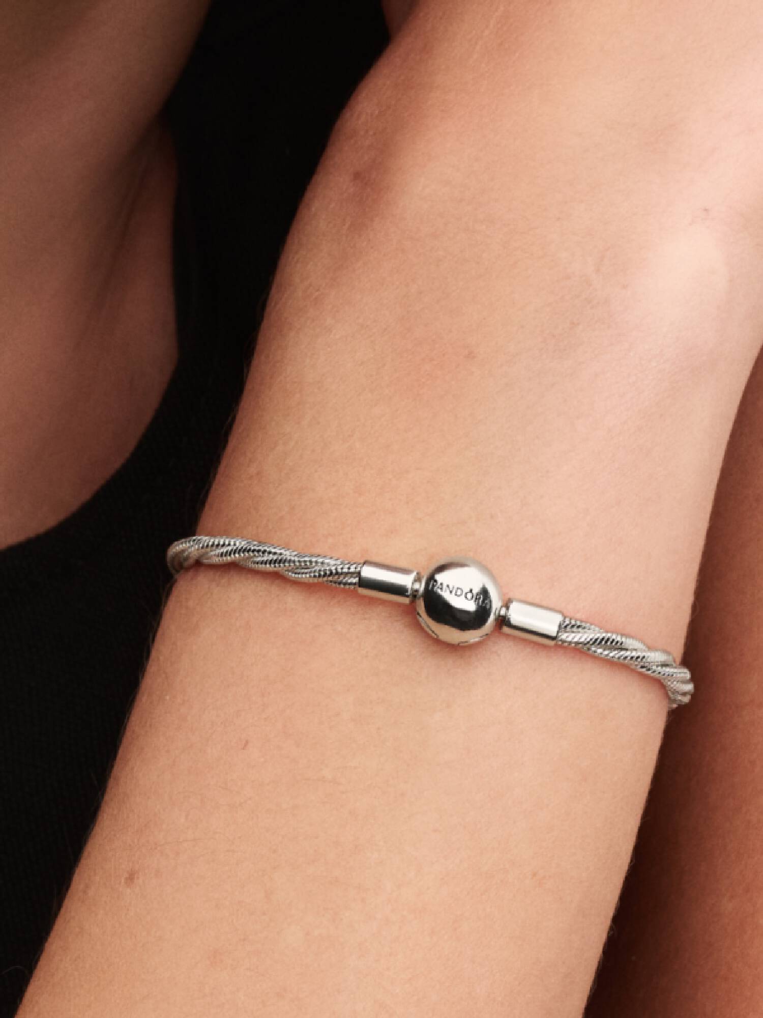 Pulsera Cadena de Serpiente Trenzada con Cierre de Bola de Pandora