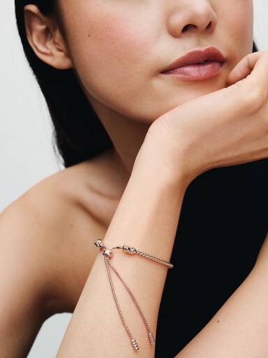 Pulsera Pandora Moments Cadena con Tachuelas Deslizante