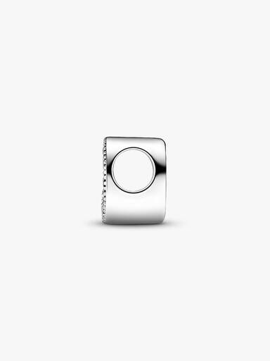 Charm en plata de ley Letra D
