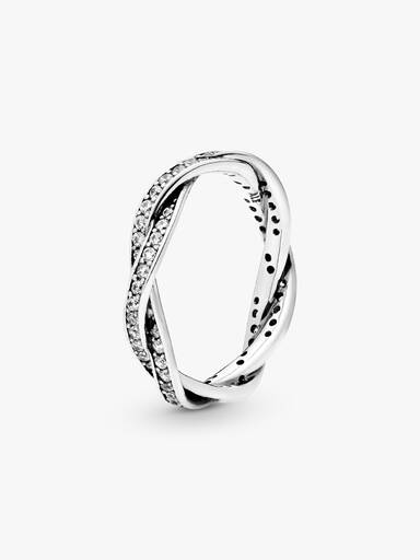 Anillo Entrelazado