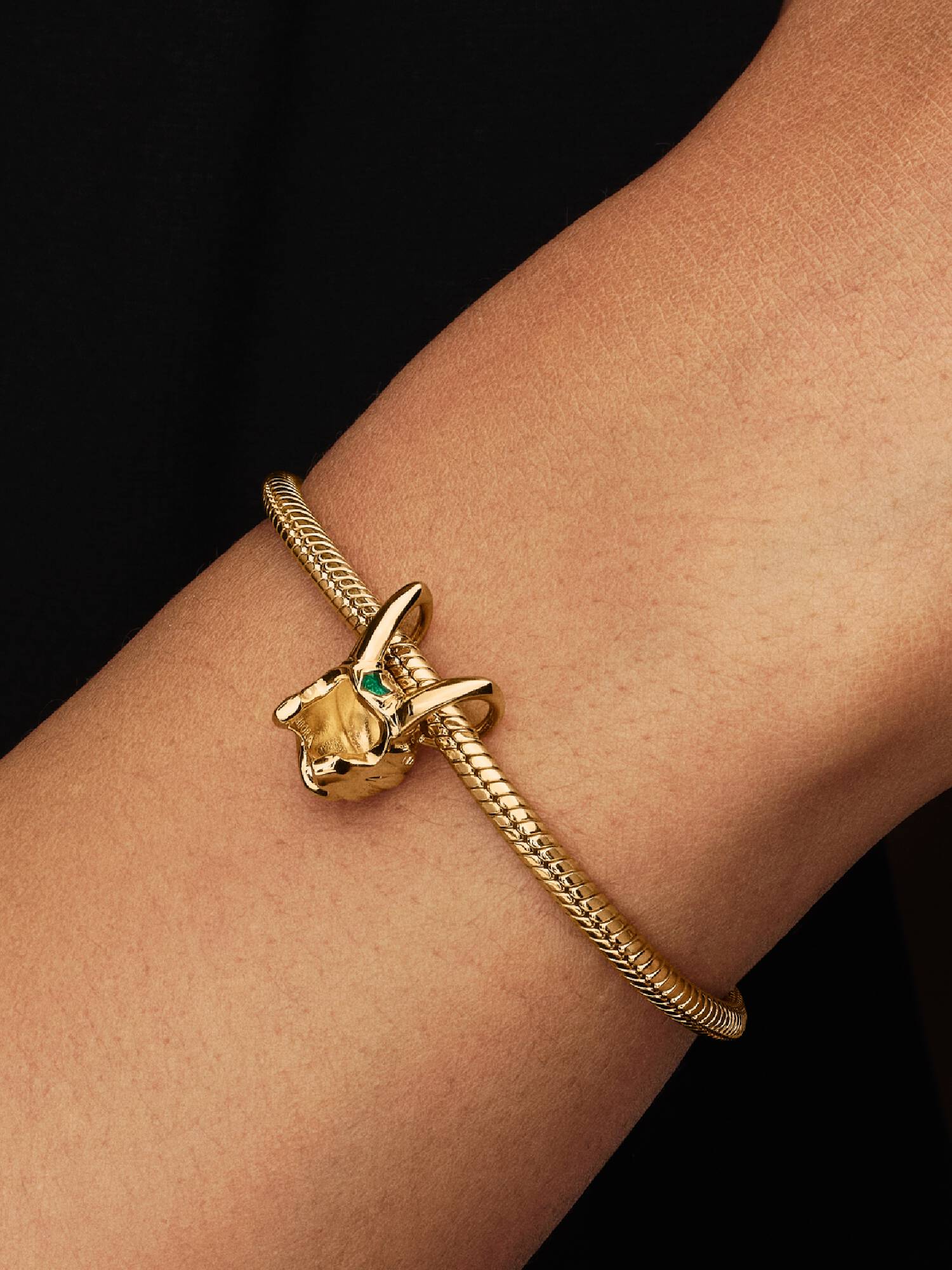 Charm Casco de Loki Marvel de Disney